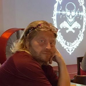 Meet your Posher, Bobby